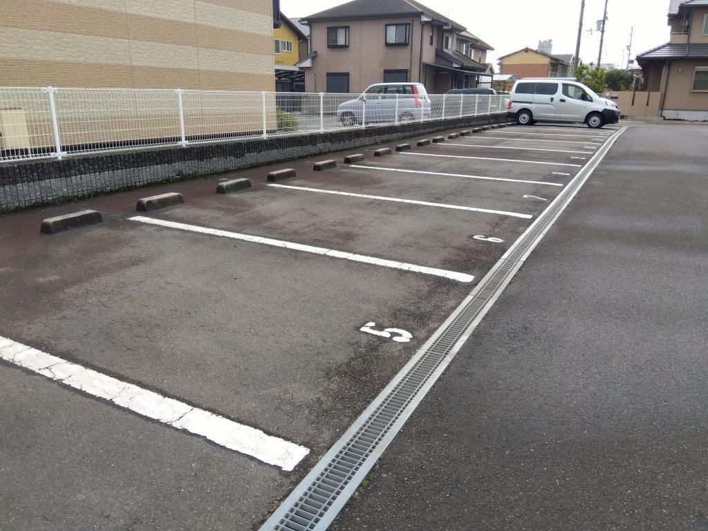 東大浜(24537)の外観・駐車場イメージ1枚目