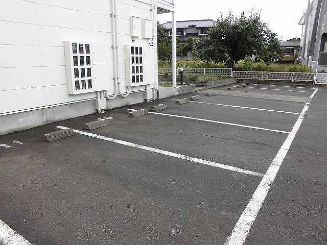 FUMA(19333)の外観・駐車場イメージ1枚目