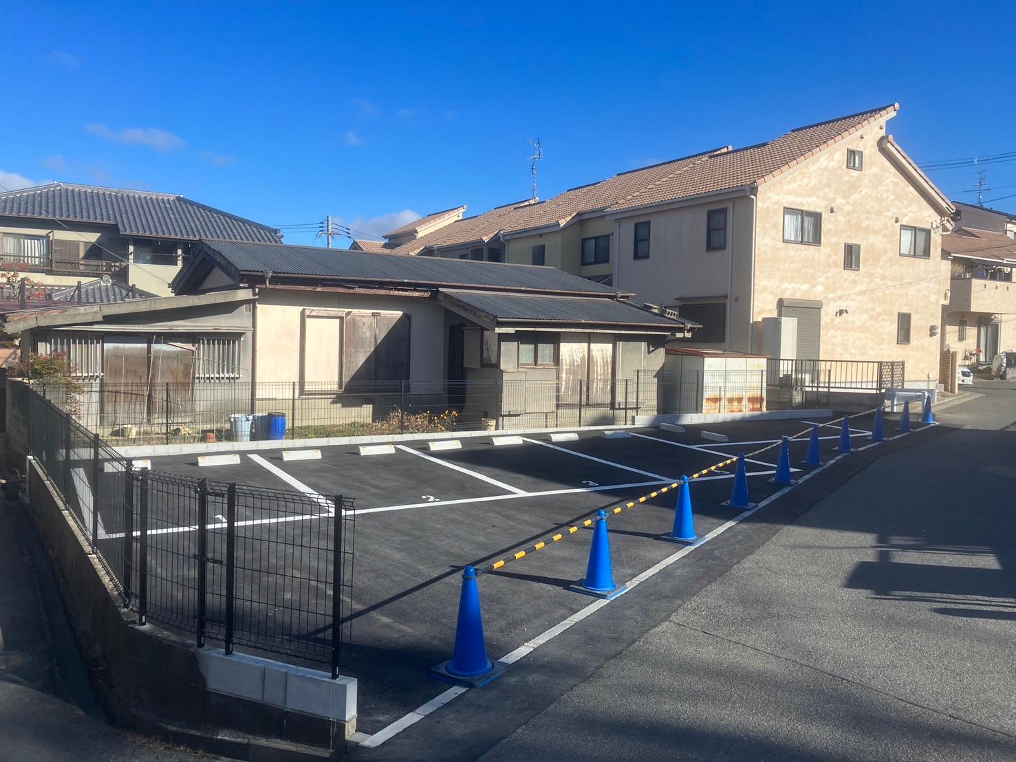 野村元町駐車場の外観・駐車場イメージ1枚目