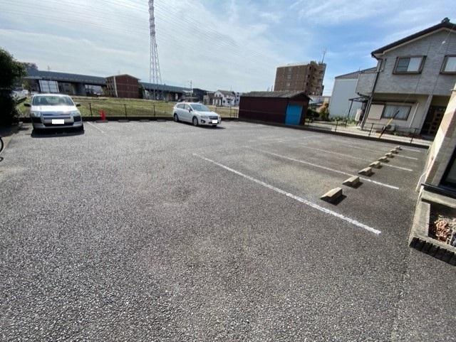 小牧原(25754)の外観・駐車場イメージ1枚目