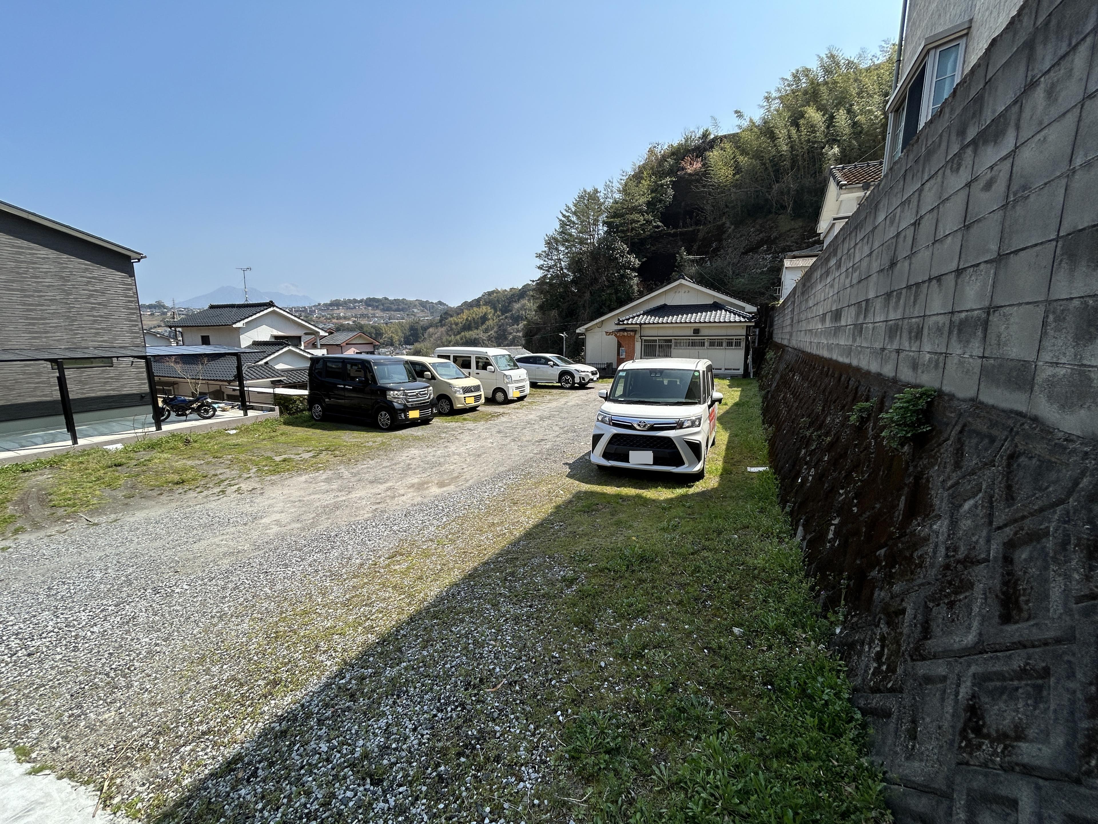 下伊敷尾崎駐車場の外観・駐車場イメージ1枚目