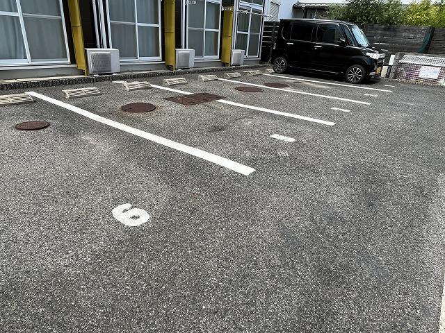 ヴィヴレ大弥(22230)の外観・駐車場イメージ1枚目