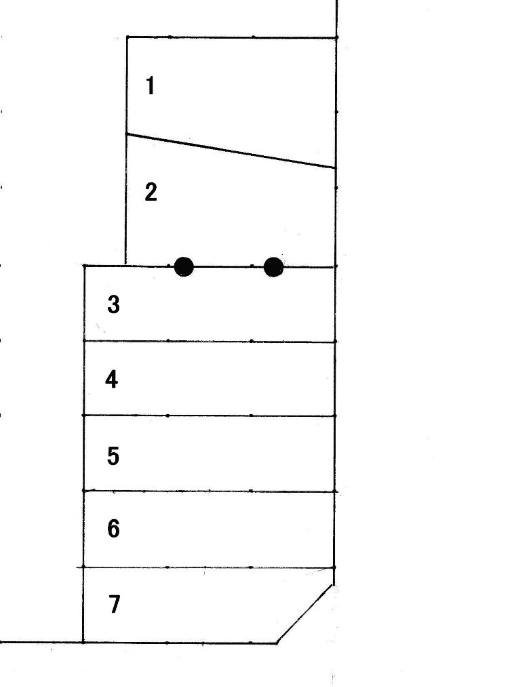 松波ガレージの駐車配置図