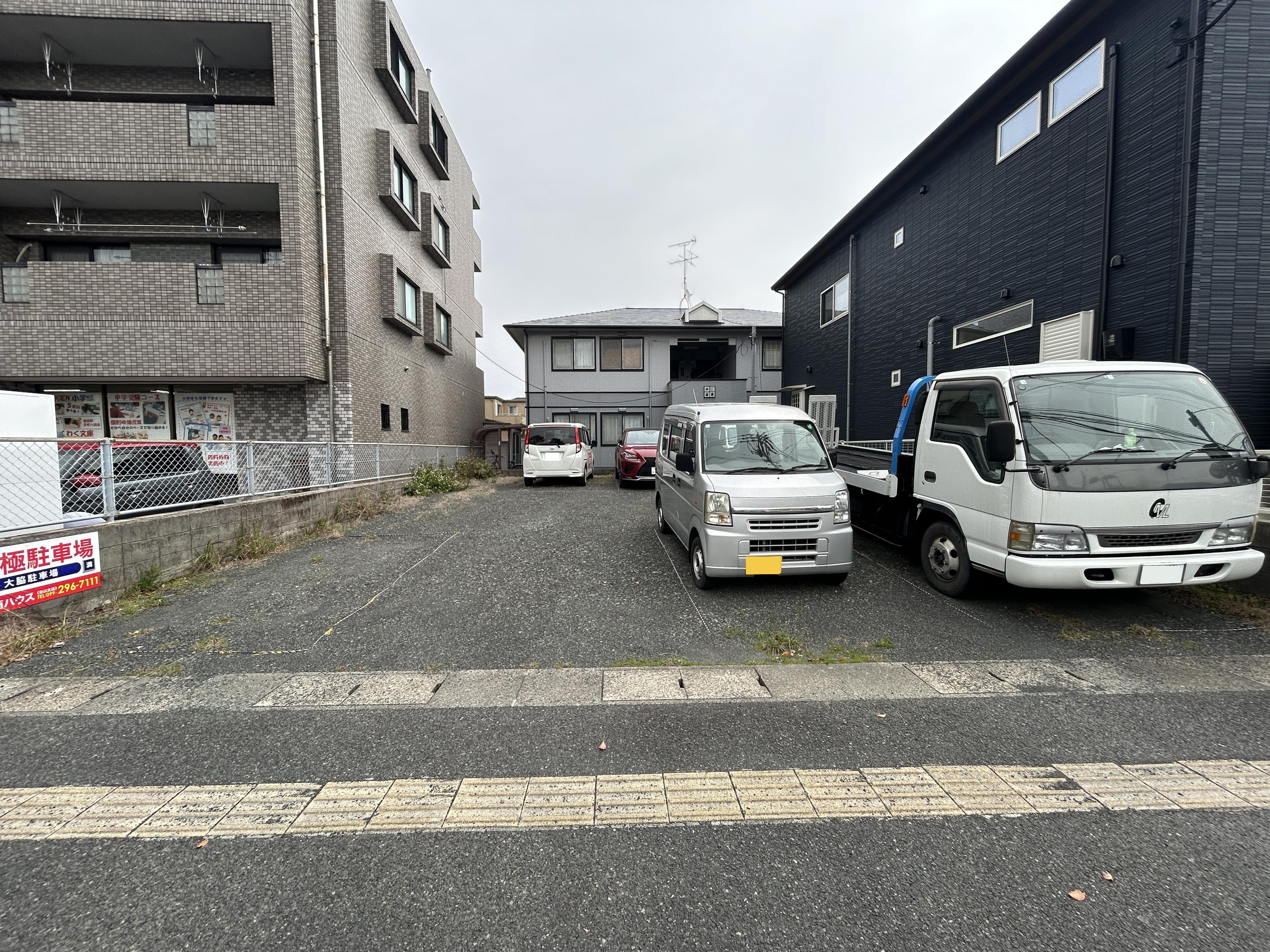 大脇駐車場の外観・駐車場イメージ3枚目