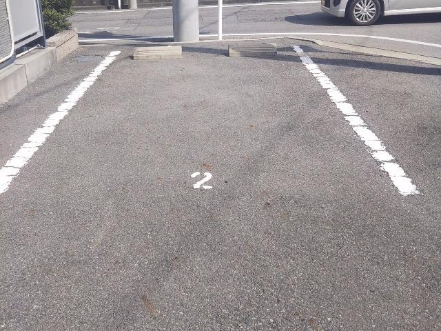 セロームA(37438)の外観・駐車場イメージ1枚目