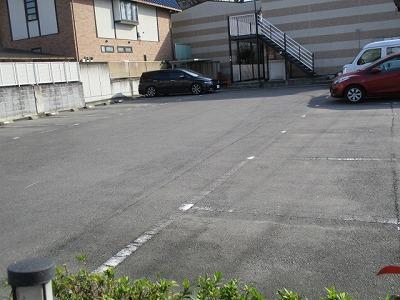 グレース赤坂(24232)の外観・駐車場イメージ1枚目