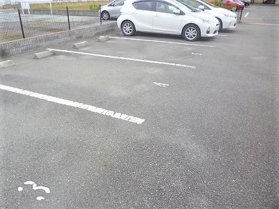 ステーションハイツ(29291)の外観・駐車場イメージ1枚目