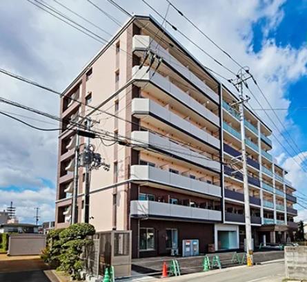 学生会館 Uni E’meal 徳島住吉(駐車場)の外観・駐車場イメージ1枚目