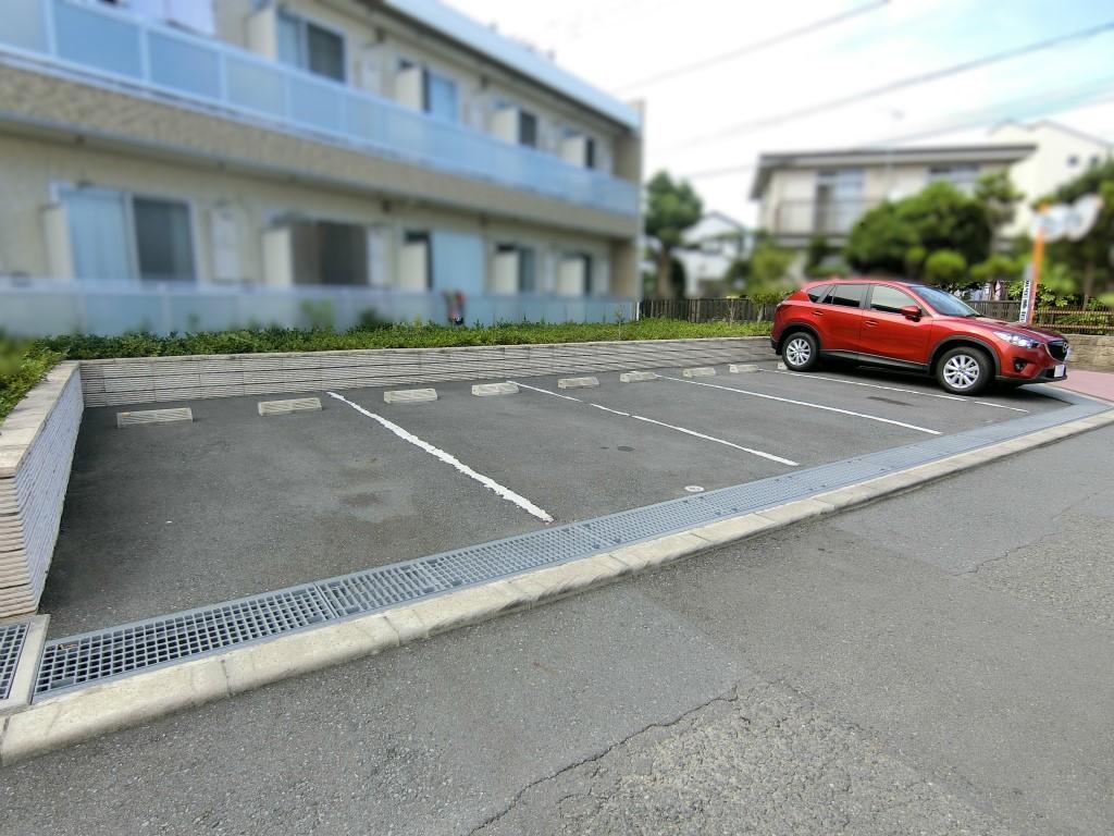 リブリ・浜竹の外観・駐車場イメージ1枚目