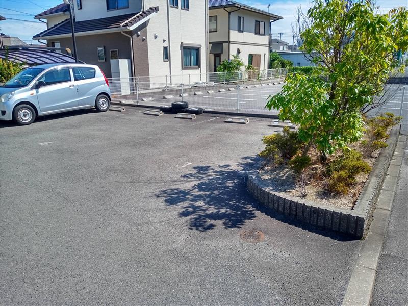 イシハラⅢ(24303)の外観・駐車場イメージ2枚目