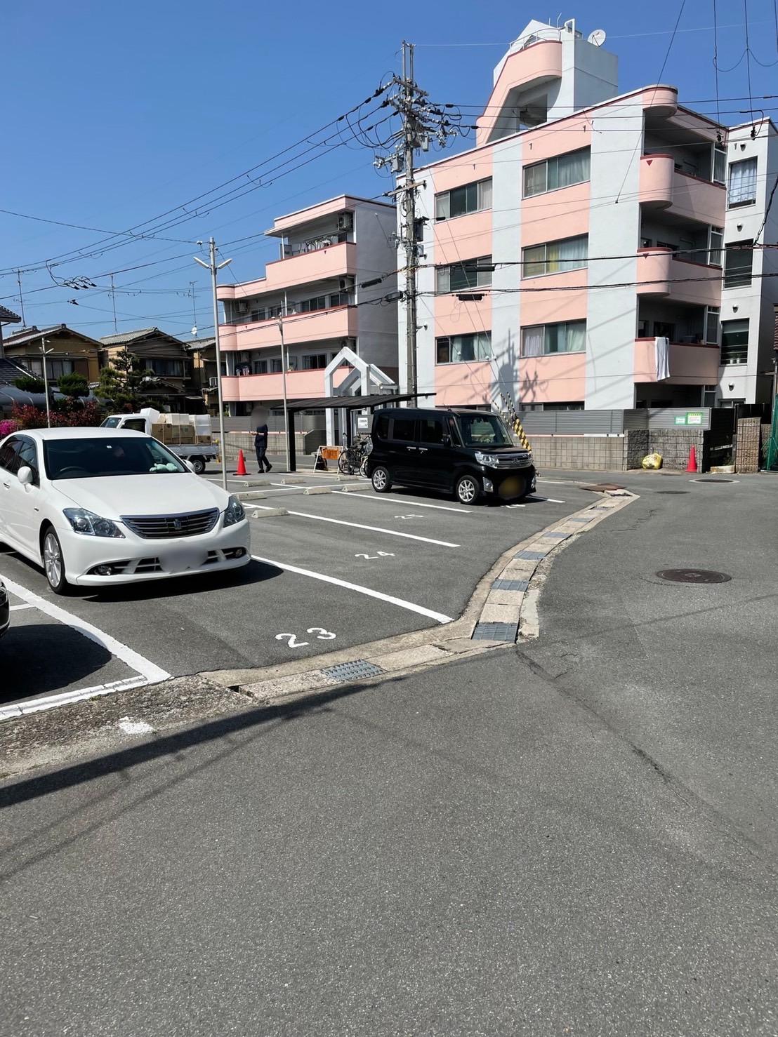 太田ガレージの外観・駐車場イメージ1枚目