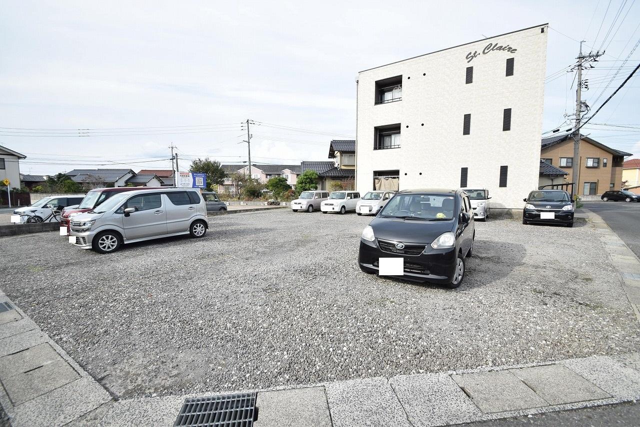 湖山町北2丁目941駐車場の外観・駐車場イメージ1枚目