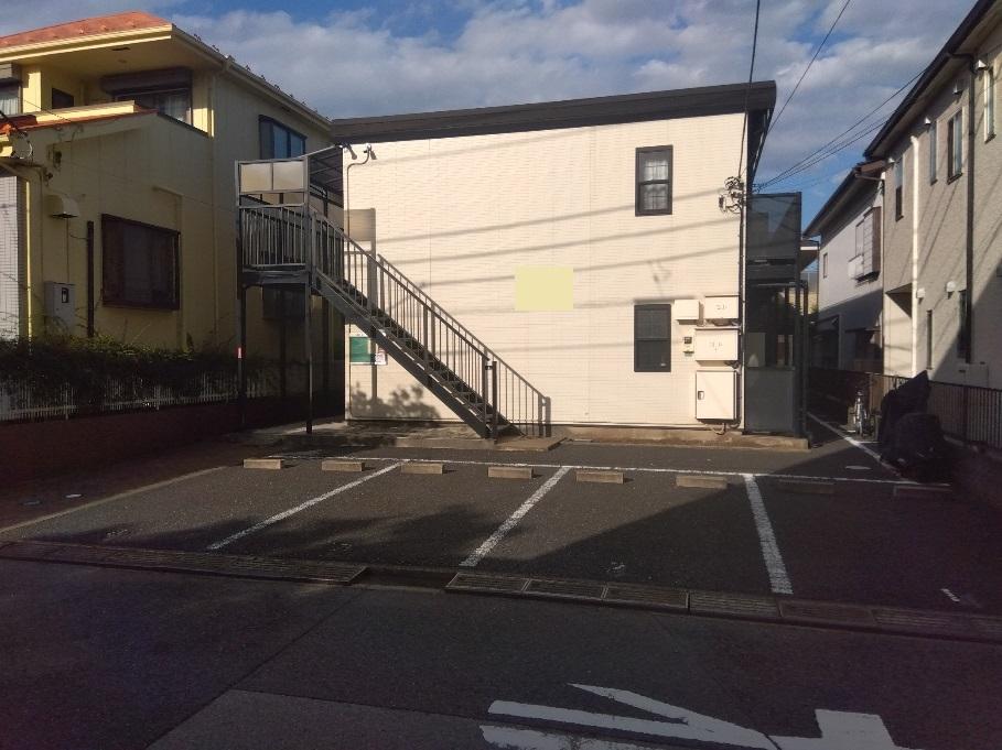 弥平1丁目駐車場の外観・駐車場イメージ1枚目