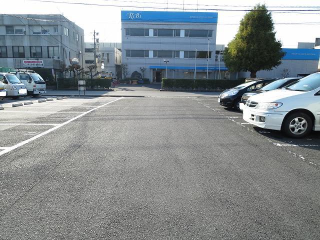 川上駐車場の外観・駐車場イメージ3枚目