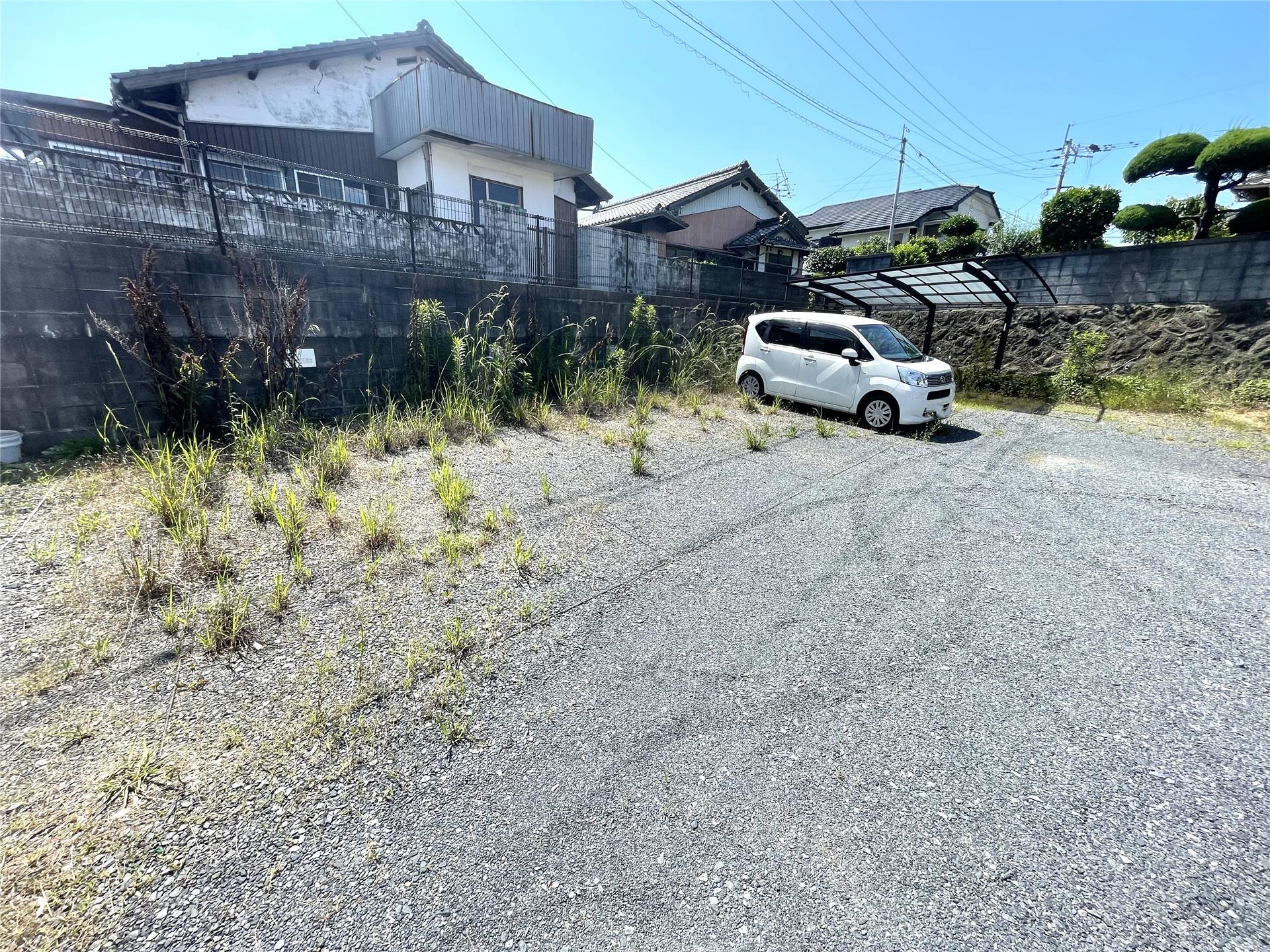 町上津役西1丁目駐車場の外観・駐車場イメージ3枚目