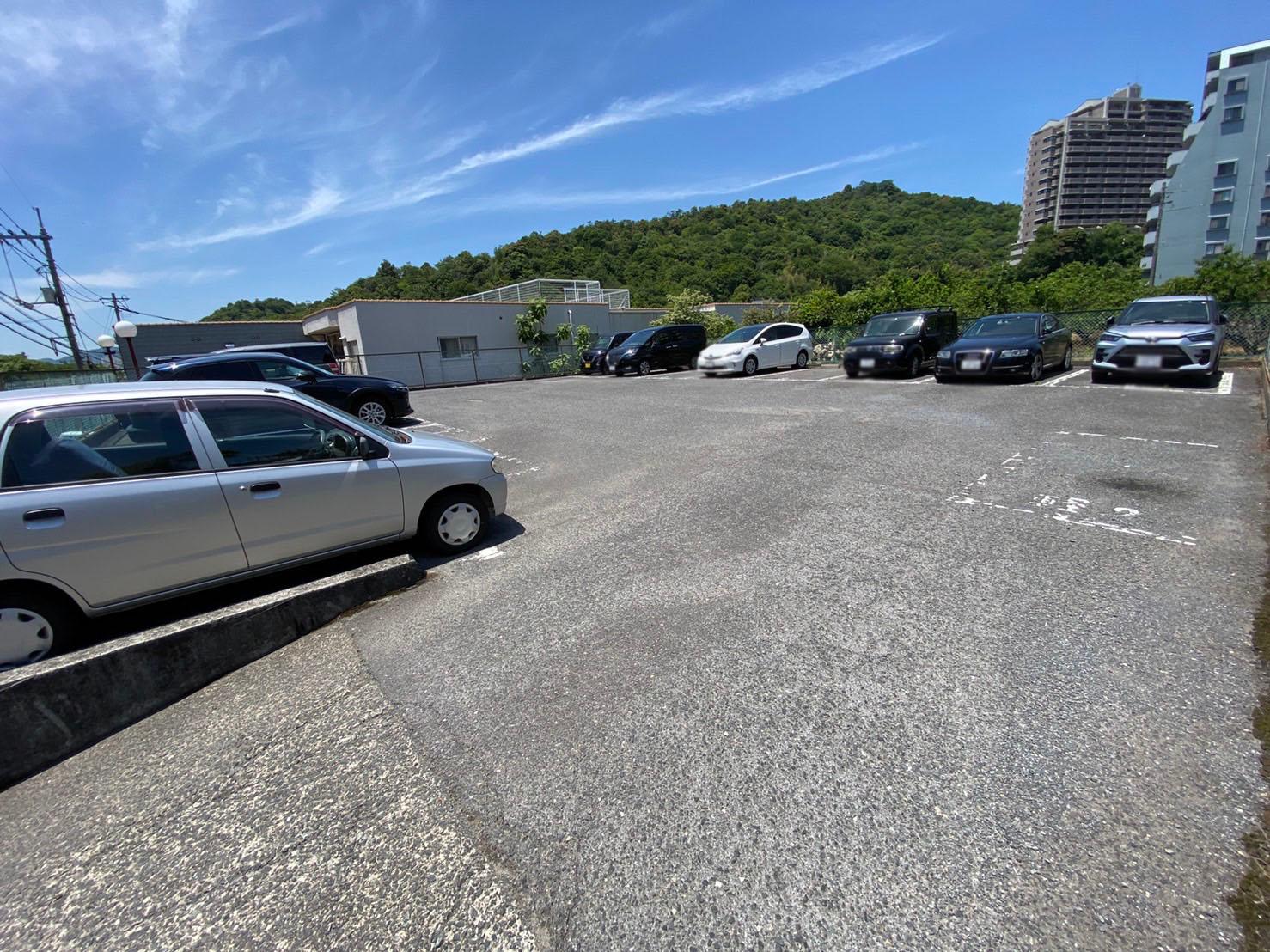 古矢駐車場の外観・駐車場イメージ2枚目