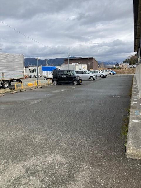 ファースト ルーブ(31663)の外観・駐車場イメージ1枚目