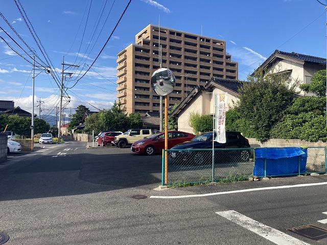 三島駐車場の外観・駐車場イメージ3枚目