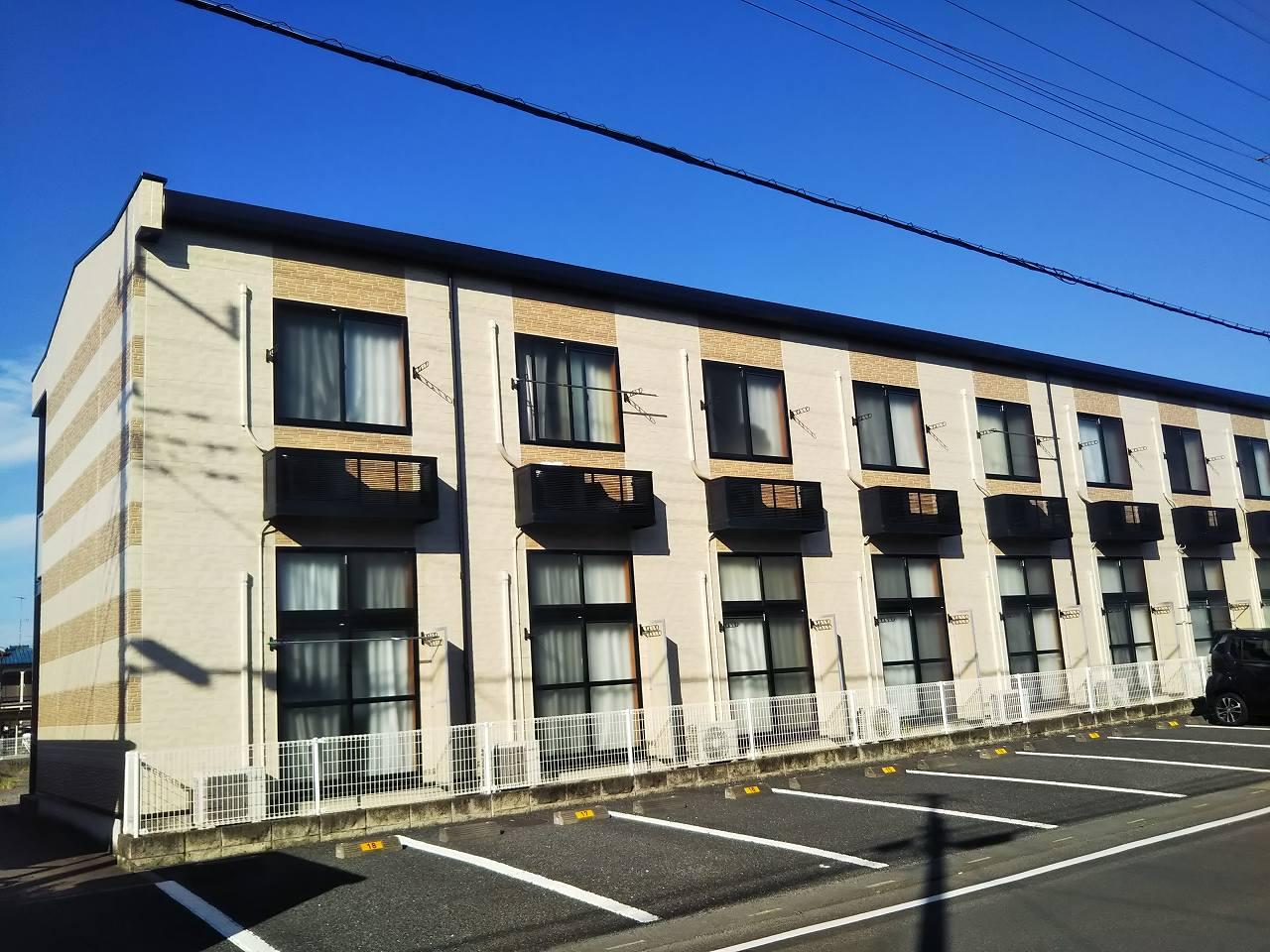 ドゥジェーム(24376)の外観・駐車場イメージ1枚目