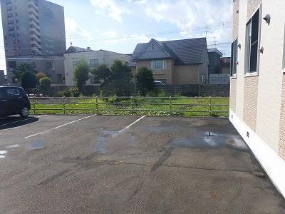 有信(42339)の外観・駐車場イメージ1枚目