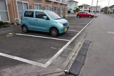 レオパーク(23424)の外観・駐車場イメージ2枚目