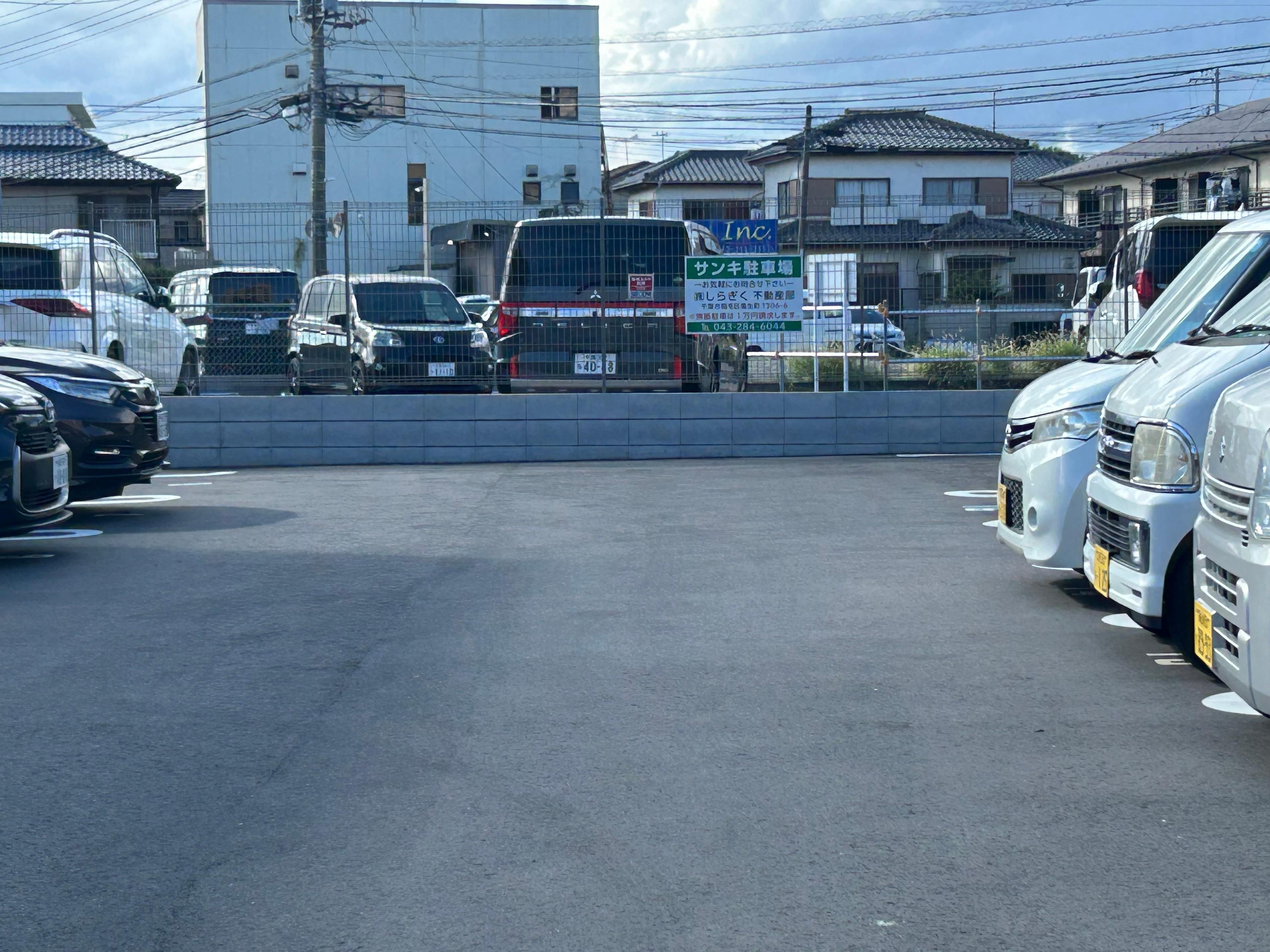 サンキ駐車場の外観・駐車場イメージ2枚目