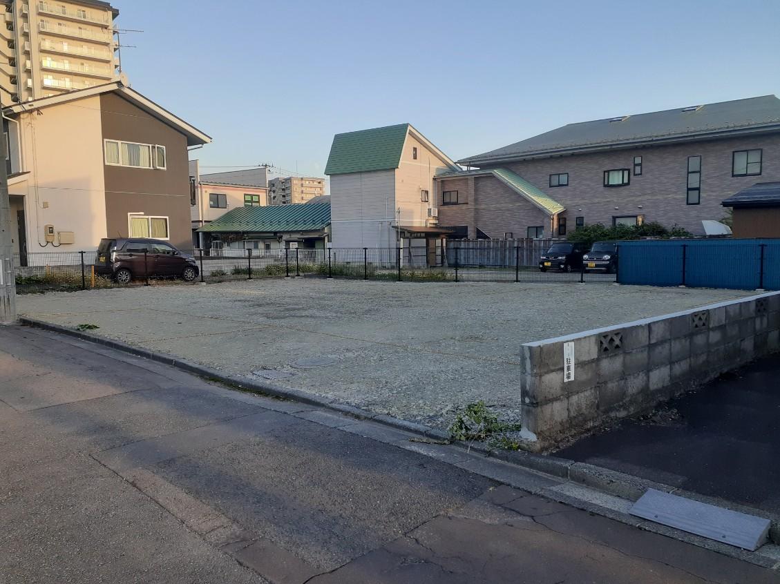 Mヒルズ上田パーキングの外観・駐車場イメージ1枚目