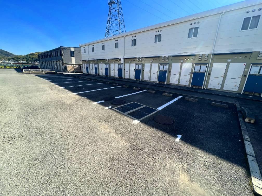 INBE・Ⅱ(20358)の外観・駐車場イメージ1枚目