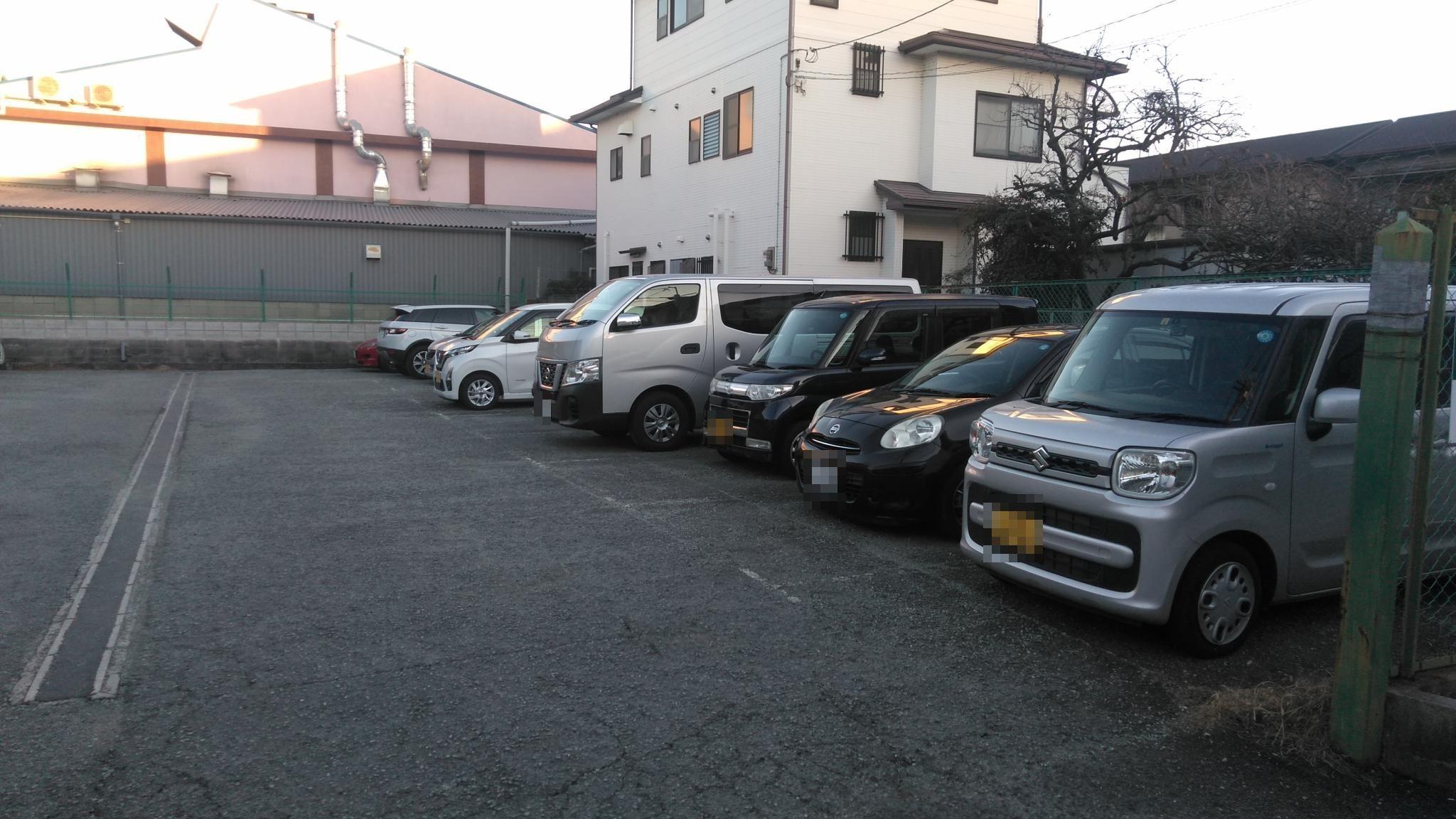 沢良宜西二丁目駐車場の外観・駐車場イメージ3枚目