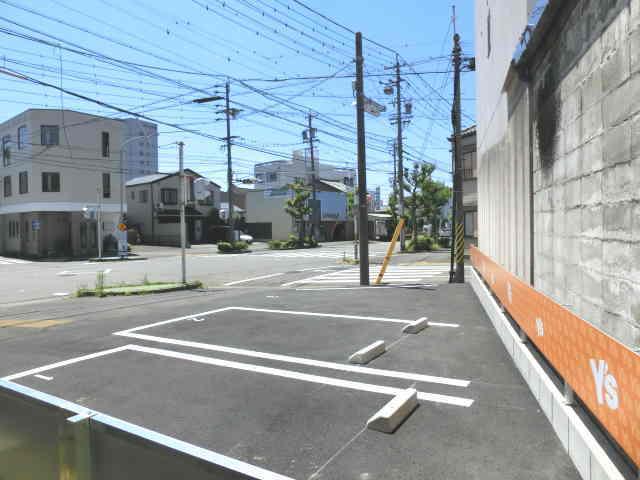 ワイズ・松降 第13駐車場の外観・駐車場イメージ3枚目