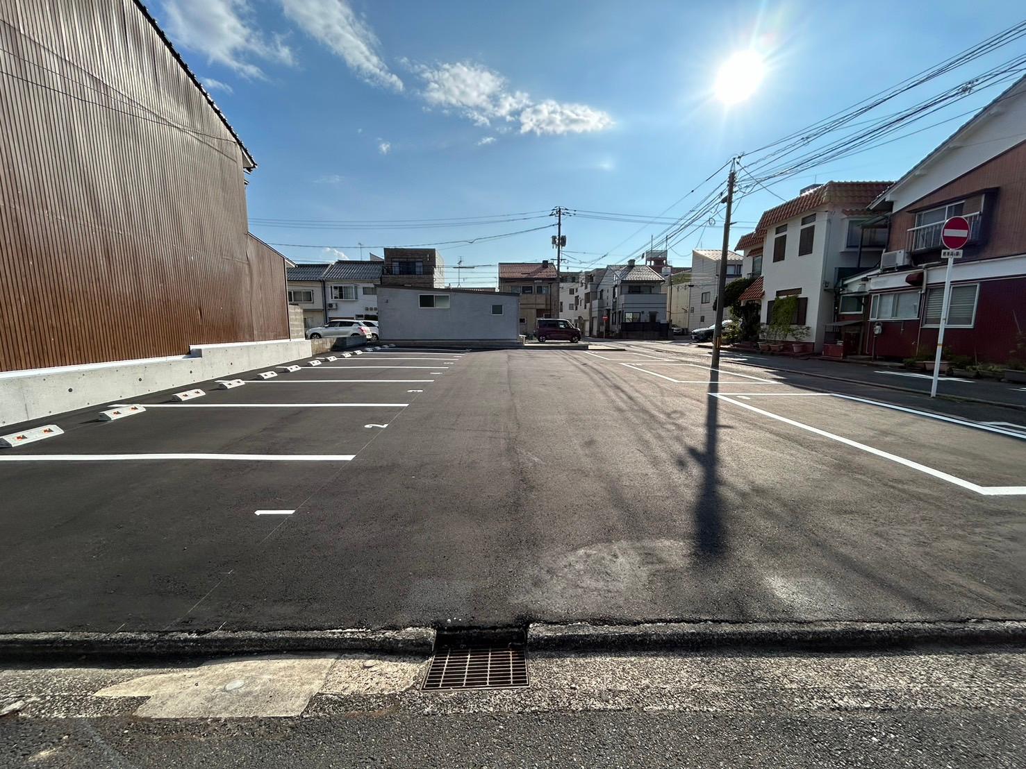 西町2丁目212駐車場の外観・駐車場イメージ3枚目