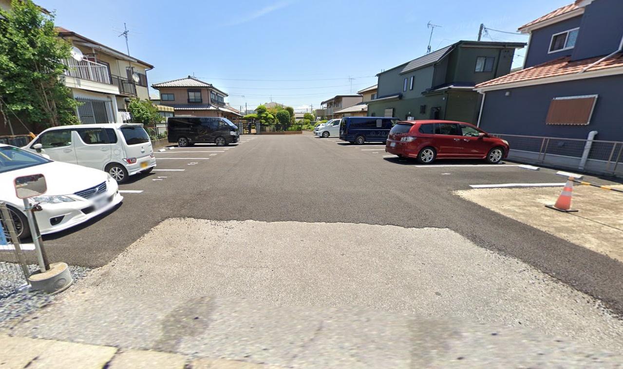 中村駐車場の外観・駐車場イメージ2枚目