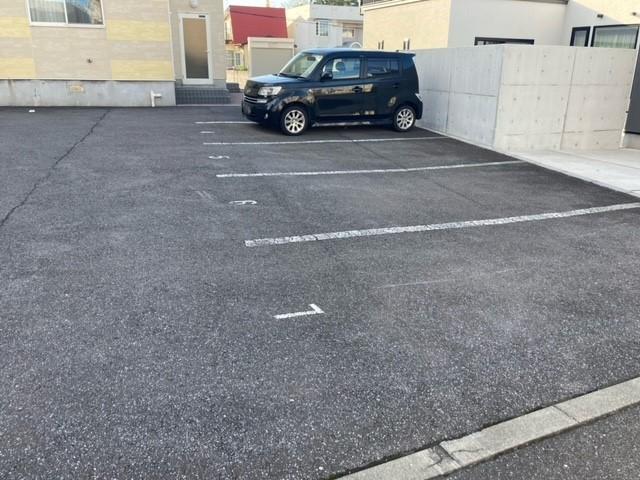 MINTON(34574)の外観・駐車場イメージ1枚目