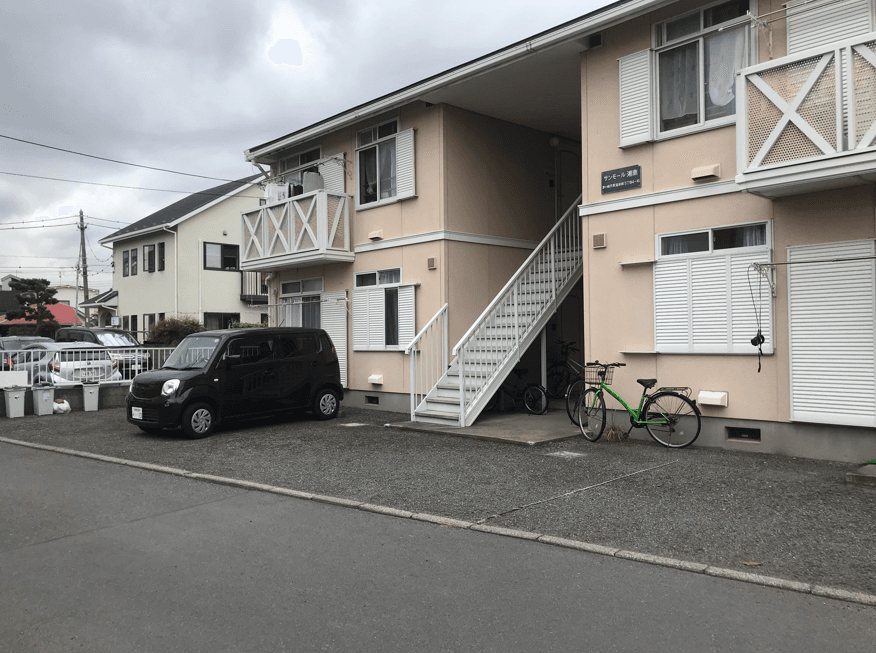 サンモール湘南の外観・駐車場イメージ1枚目