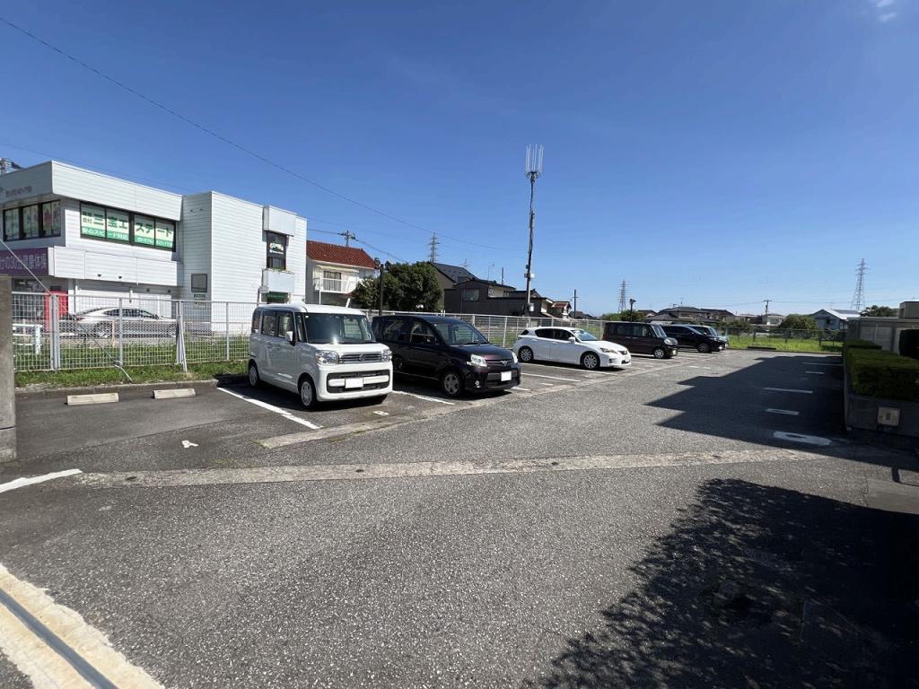 FK-BelAvenirAkiyoshi駐車場の外観・駐車場イメージ1枚目