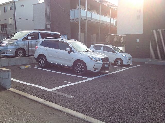 ミランダゾンマー(55775)の外観・駐車場イメージ1枚目