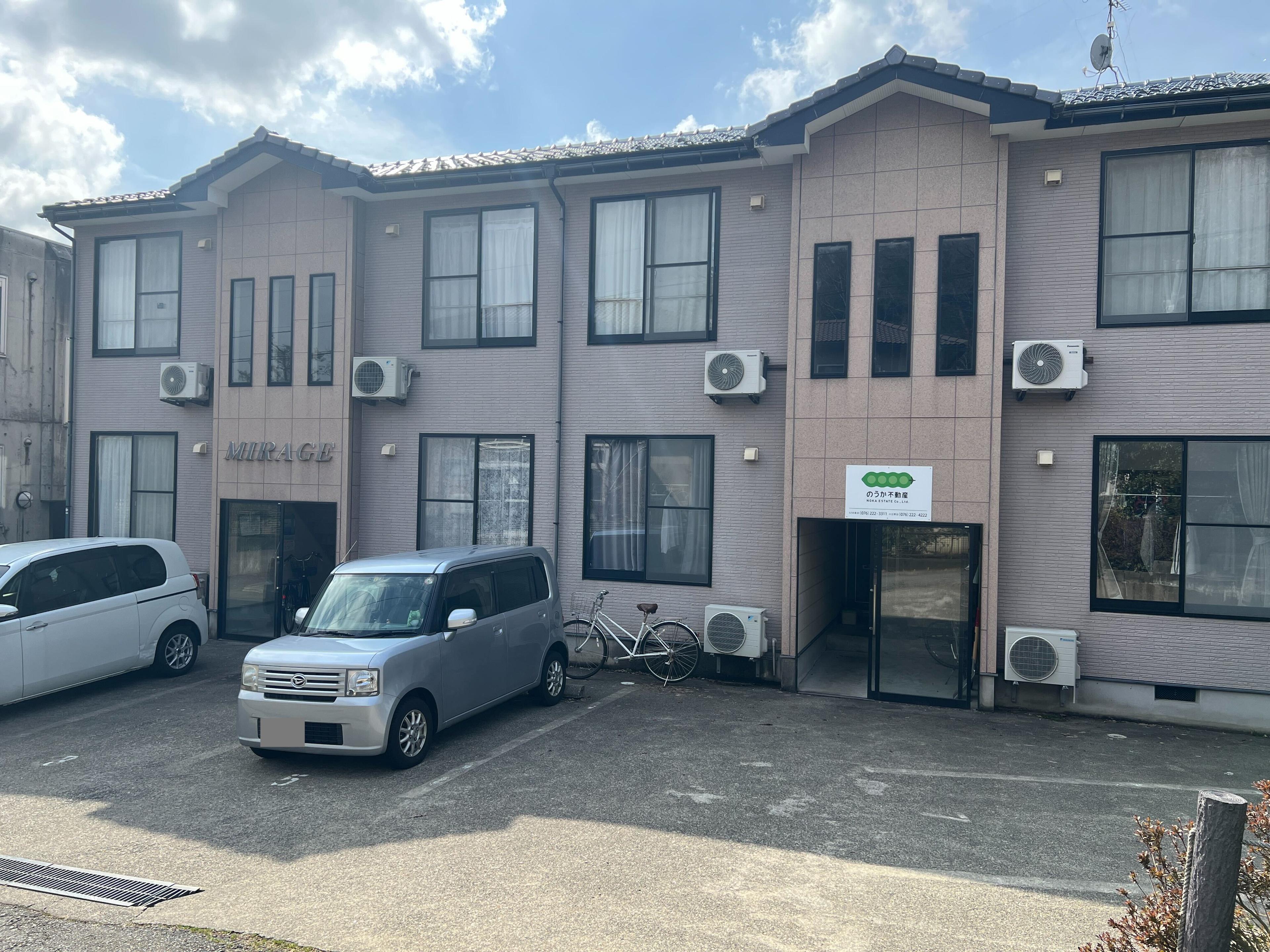 MIRAGEの外観・駐車場イメージ1枚目