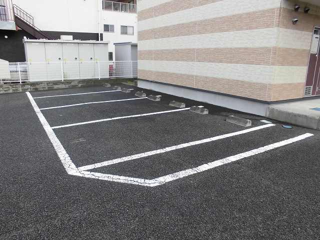 エスポワール(29419)の外観・駐車場イメージ2枚目