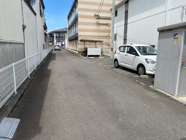 シティバル(33321)の外観・駐車場イメージ1枚目