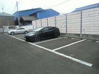 南宮(27629)の外観・駐車場イメージ1枚目