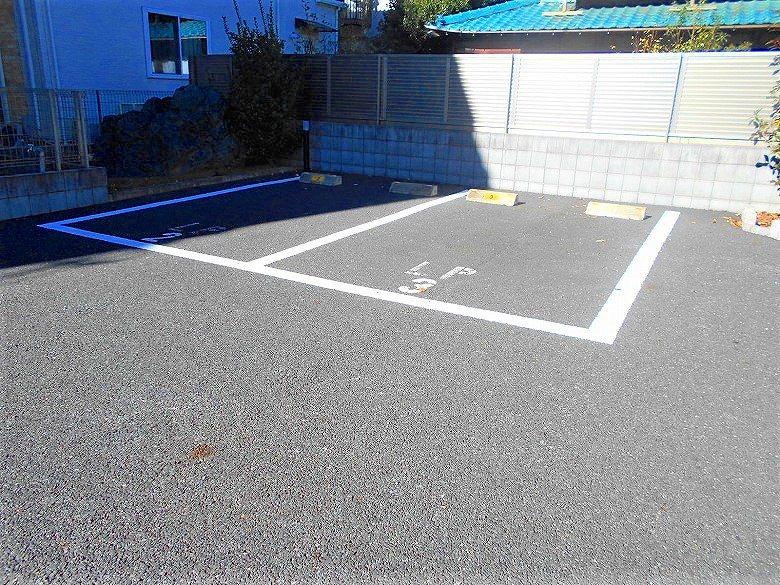 グラードK(54738)の外観・駐車場イメージ1枚目