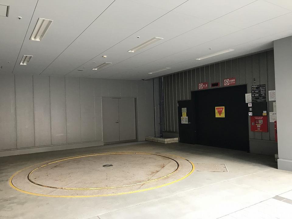 八王子MZビルの外観・駐車場イメージ1枚目