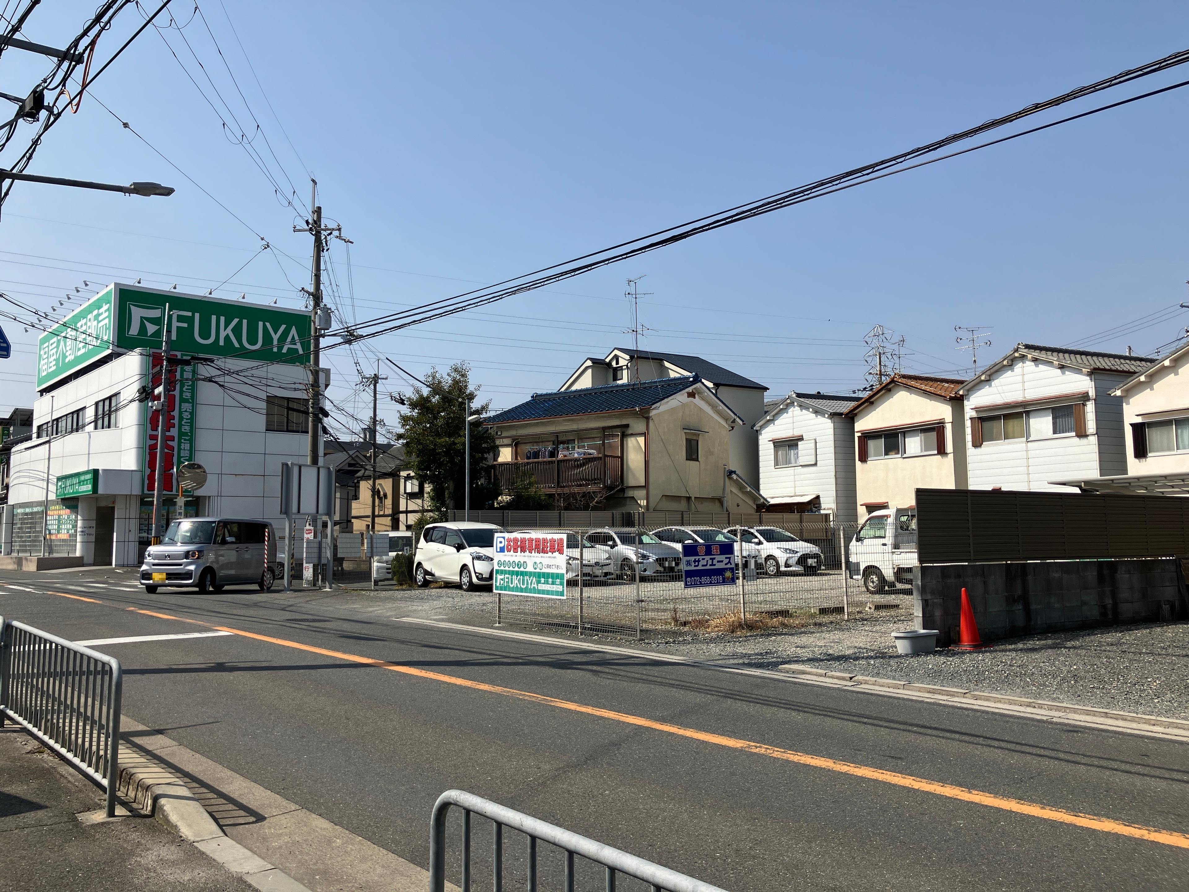 津田西町三宅駐車場の外観・駐車場イメージ2枚目