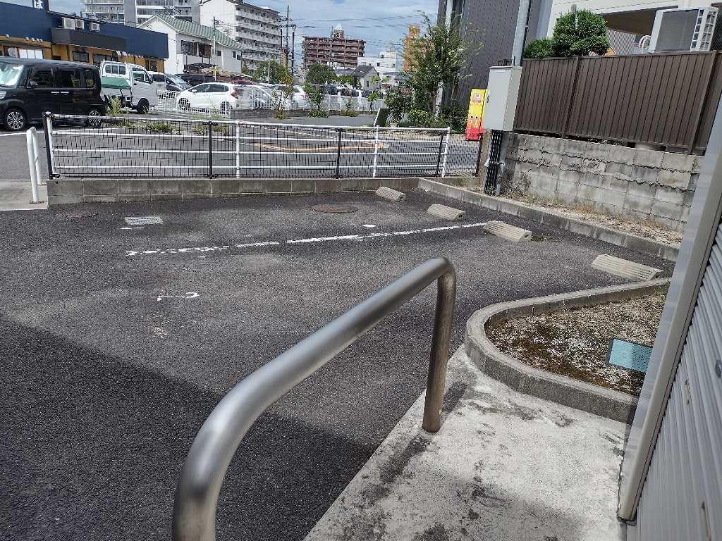 シイ エス(32296)の外観・駐車場イメージ1枚目