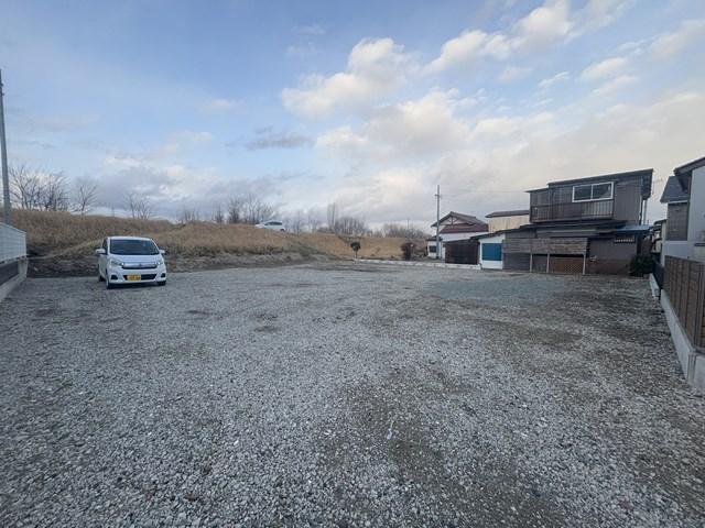 青木島1丁目月極駐車場の外観・駐車場イメージ1枚目