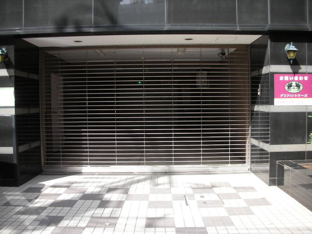 グリフィン横浜・山下公園駐車場の外観・駐車場イメージ2枚目