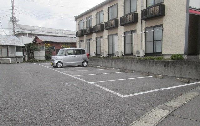 グランカーサ(25990)の外観・駐車場イメージ1枚目