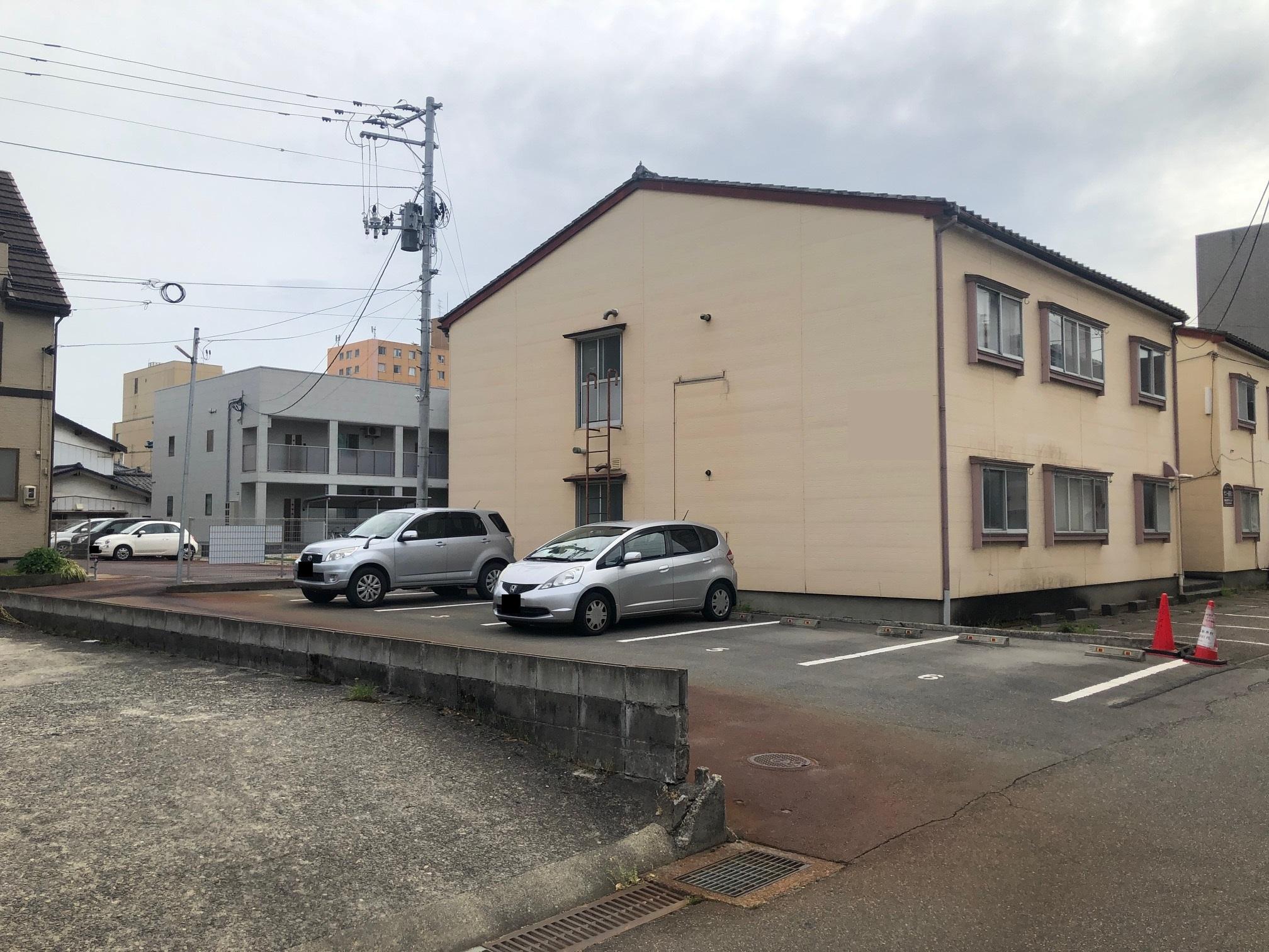 パーキングスペース南笹口1丁目月極駐車場の外観・駐車場イメージ1枚目