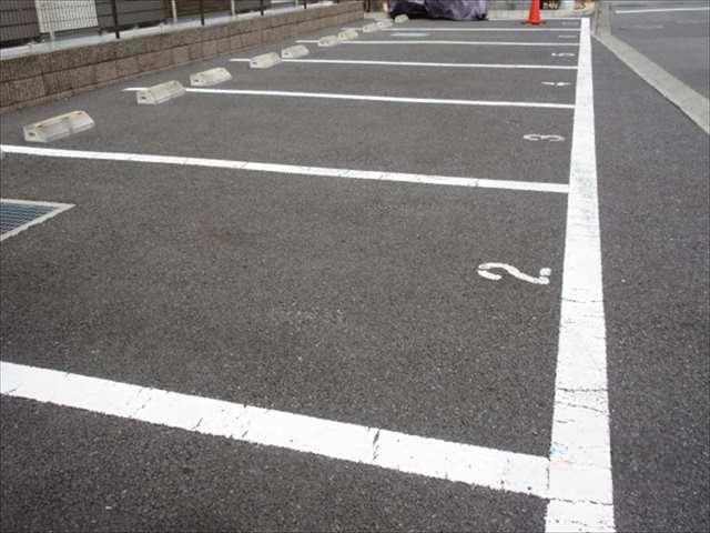 クレイノクローバーハイツⅡ(57441)の外観・駐車場イメージ1枚目