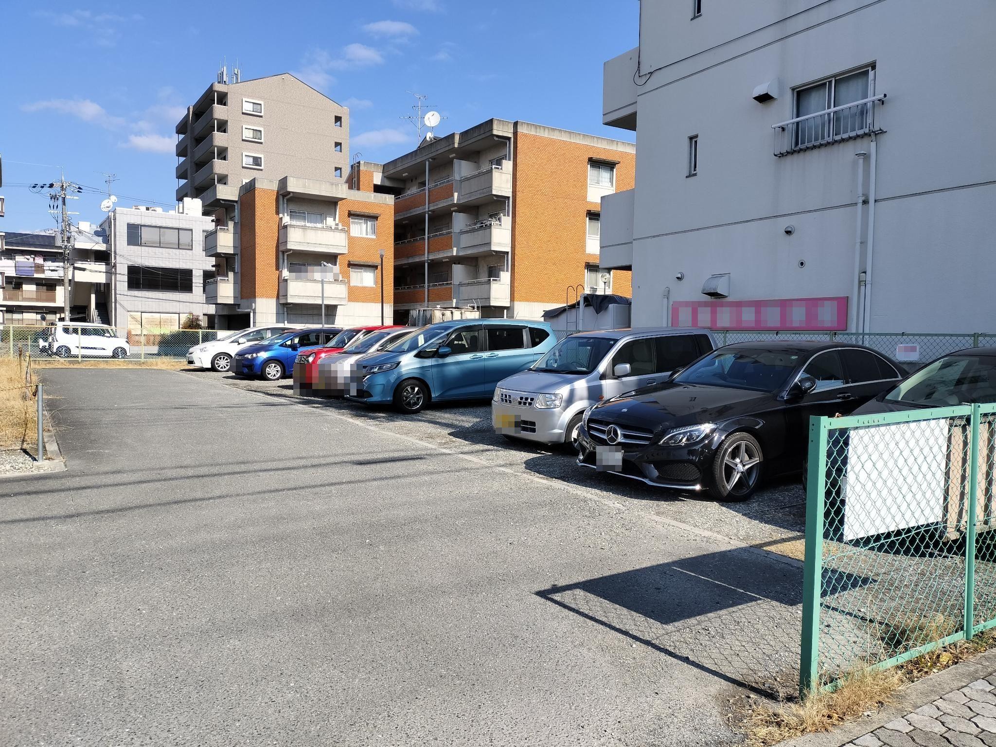 TANAKAモータープールの外観・駐車場イメージ2枚目